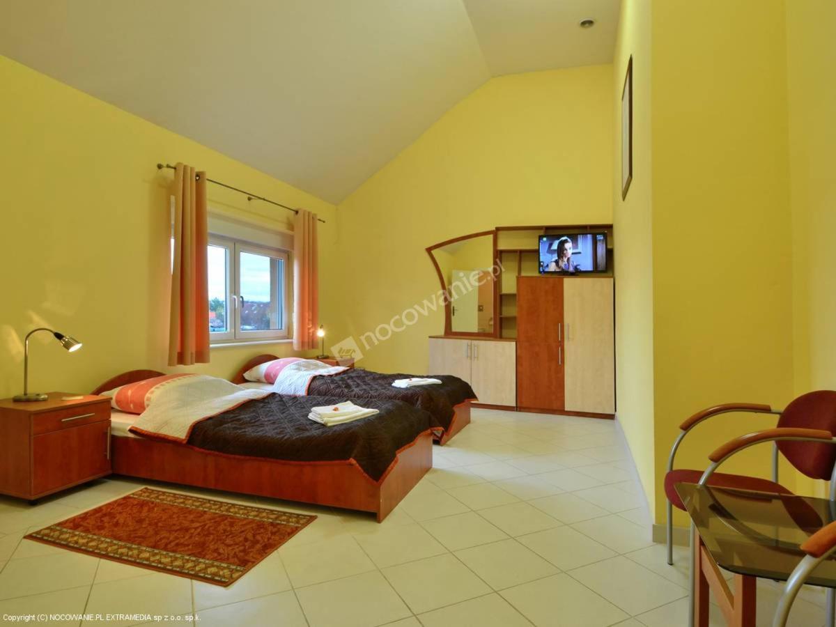 Villa Paradiso Wroclaw Ngoại thất bức ảnh